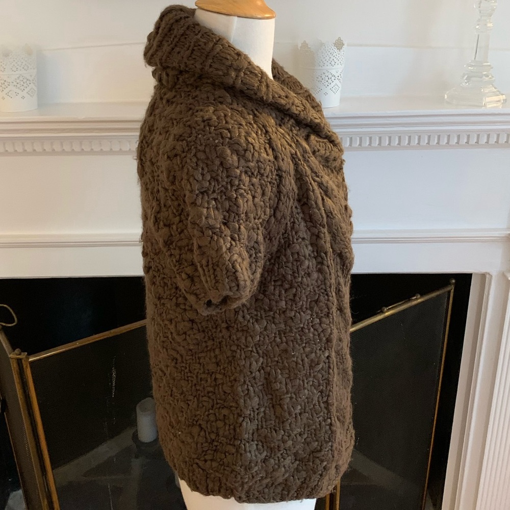 VIVIENNE TAM cozy chunky short sleeve NWOT - Picture 3 of 6